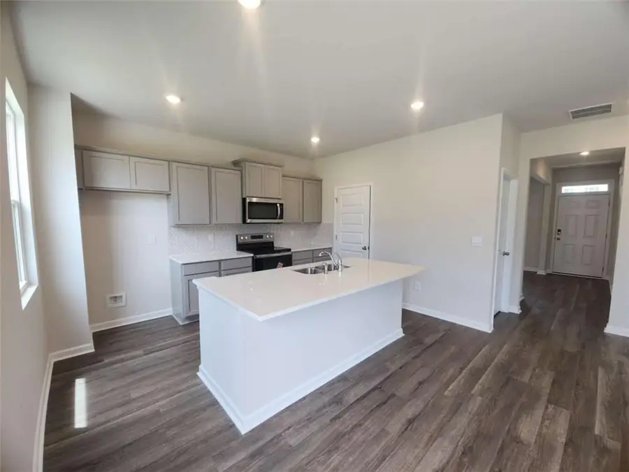 146 Aster Avenue, Locust Grove, GA 30248 - #2