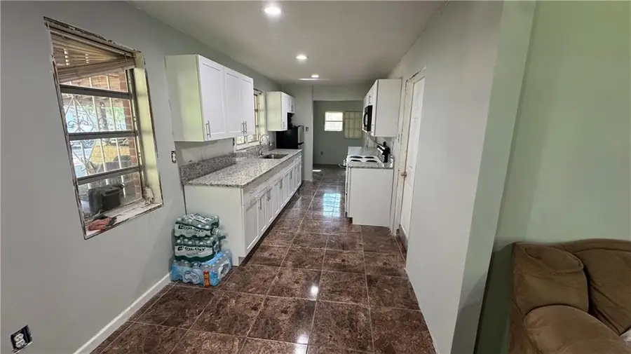 6770 Old National Highway, Atlanta, GA 30349 - #2