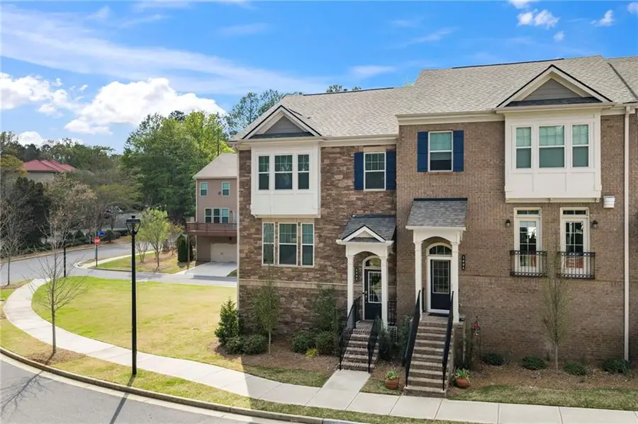 8008 Park Avenue, Roswell, GA 30076 - #3
