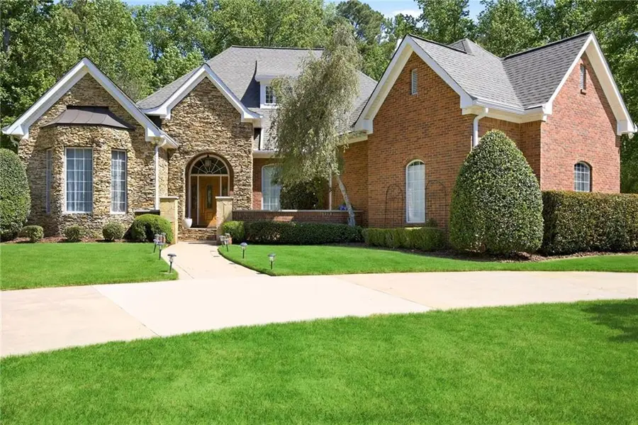 4332 Stratford Drive, Douglasville, GA 30135 - #3