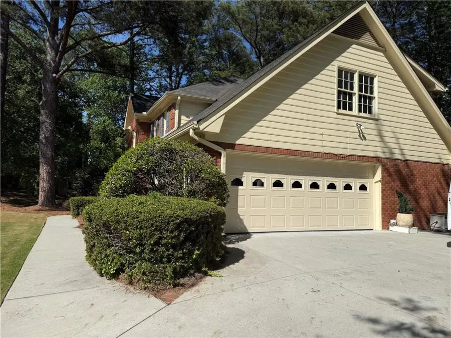 3879 Rainforest Circle, Peachtree Corners, GA 30092 - #3