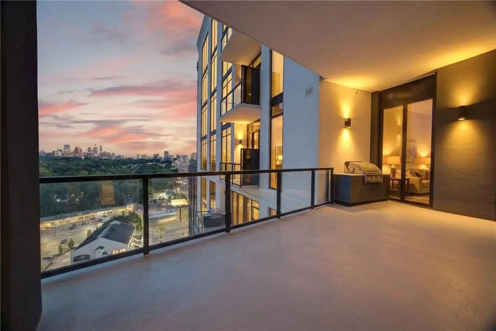 2425 Peachtree Road Ne #1504, Atlanta, GA 30305 - #1