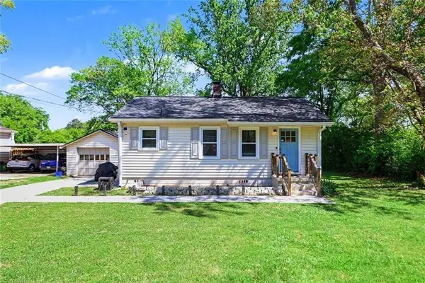 1051 Dell Se, Smyrna, GA 30080