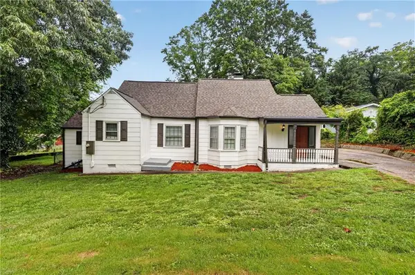 1093 Enota Avenue Ne, Gainesville, GA 30501
