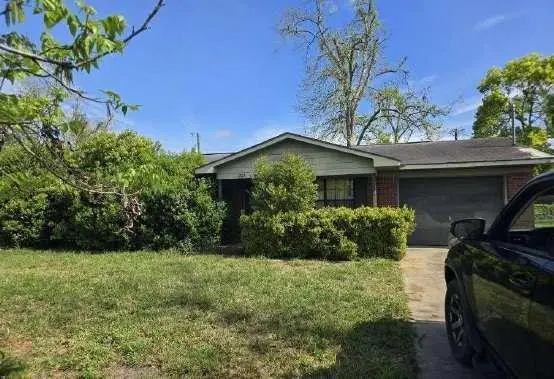 1705 Spooner Road, Douglas, GA 31533