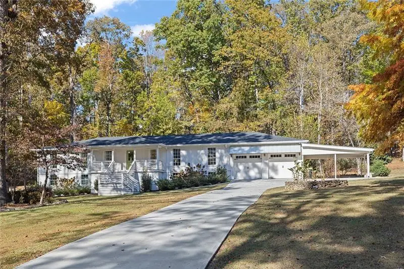 12005 Hamilton Road, Chattahoochee Hills, GA 30268 - #2