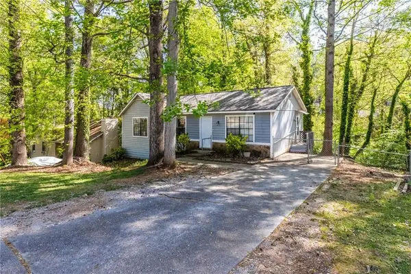 5350 Nathan Drive Nw, Lilburn, GA 30047