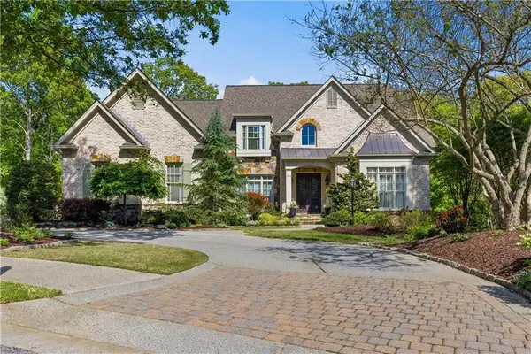 215 Sherwood Pass, Roswell, GA 30075