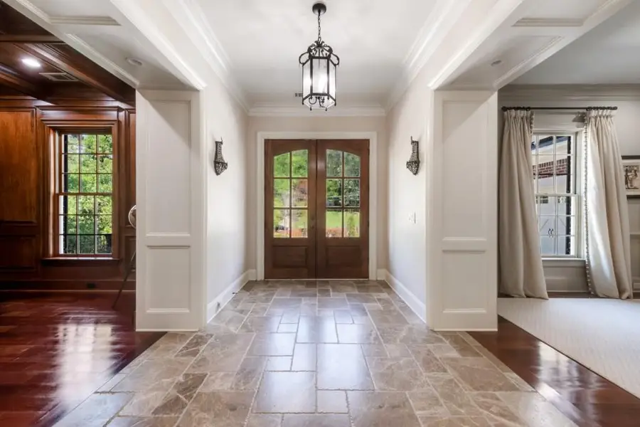 3282 Pinestream Road Nw, Atlanta, GA 30327 - #3