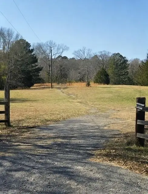 37 Davis Loop, Kingston, GA 30145