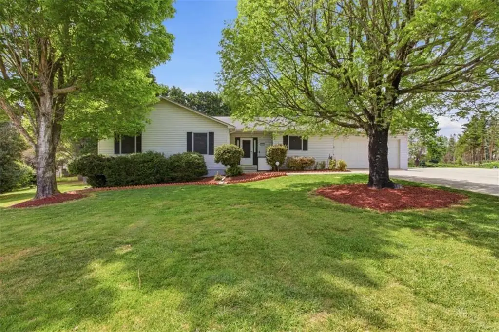 3941 Summit Chase, Gainesville, GA 30506 - #1