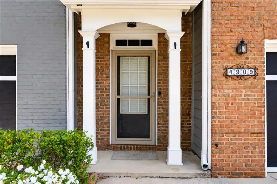 4909 Sherwood Way, Cumming, GA 30040 - #3