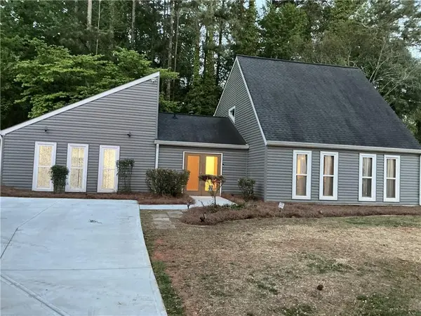 360 Vineyard Drive Nw, Marietta, GA 30064