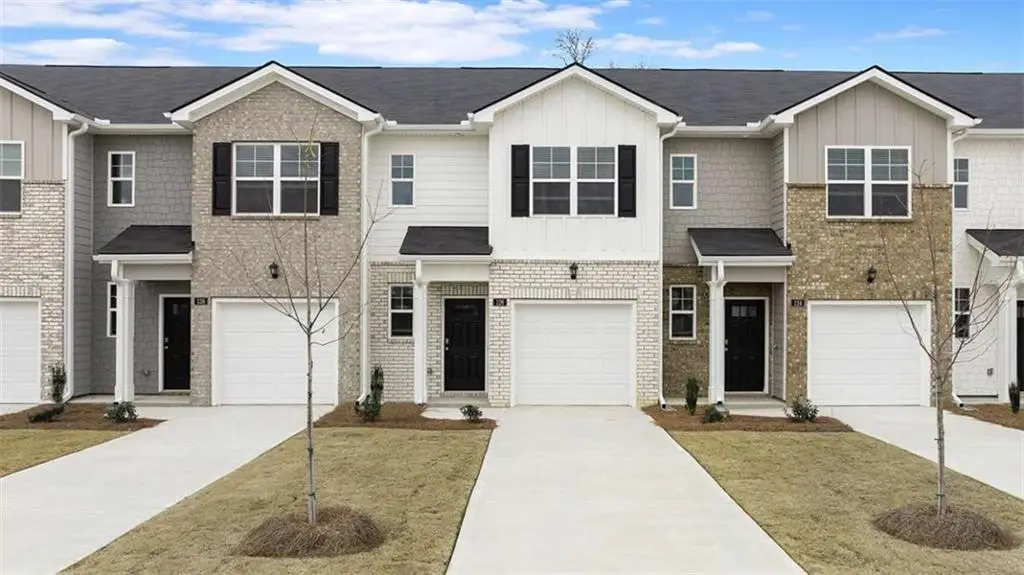 210 Kenmore Circle, Perry, GA 31069 - #1