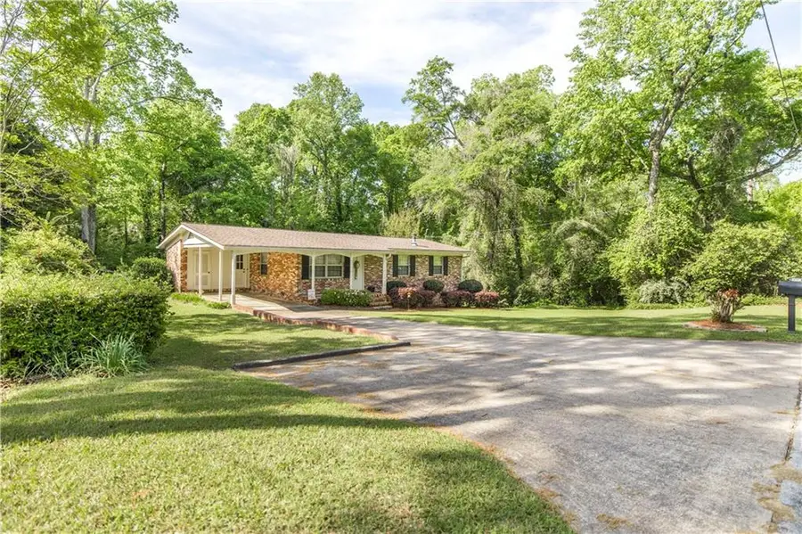 4260 Wood Forest Place, Macon, GA 31210 - #3