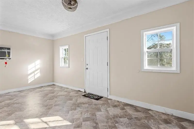 2009 Baker Road Nw, Atlanta, GA 30318 - #3