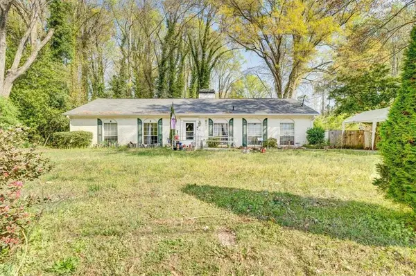 4184 Indian Forest, Stone Mountain, GA 30083