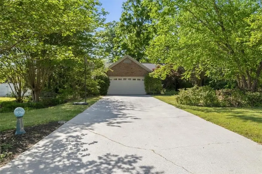 3 Clarendon Place, Rome, GA 30165 - #2