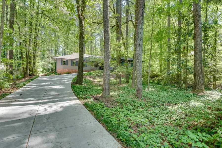 3684 Hunting Ridge Drive Sw, Lilburn, GA 30047 - #3