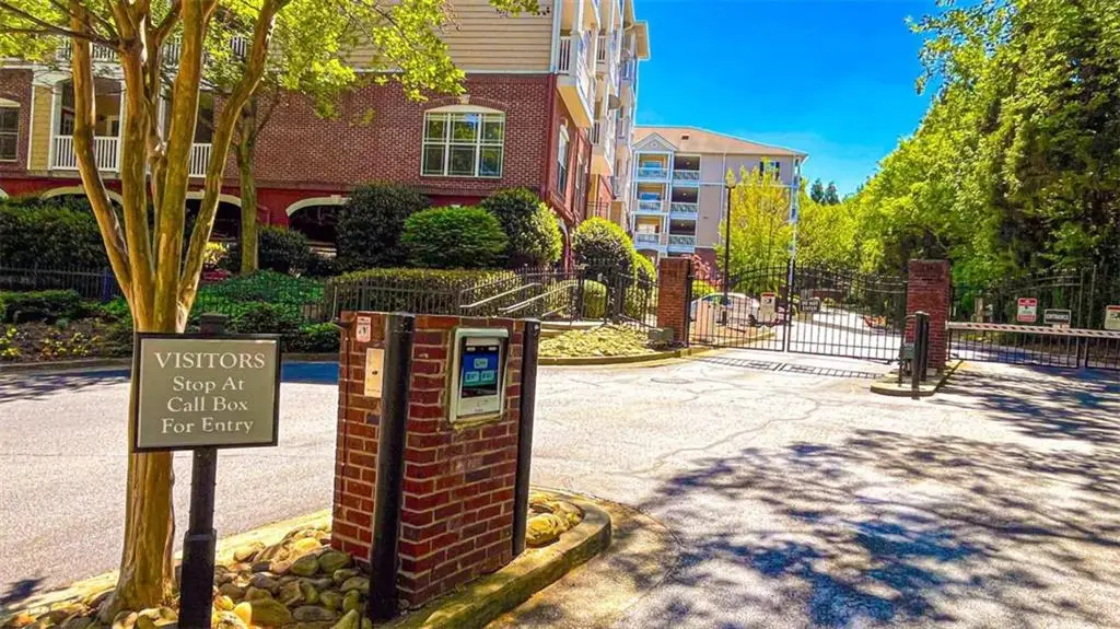 4333 Dunwoody Park #1209, Dunwoody, GA 30338 - #1