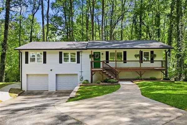306 Jason Court, Woodstock, GA 30188