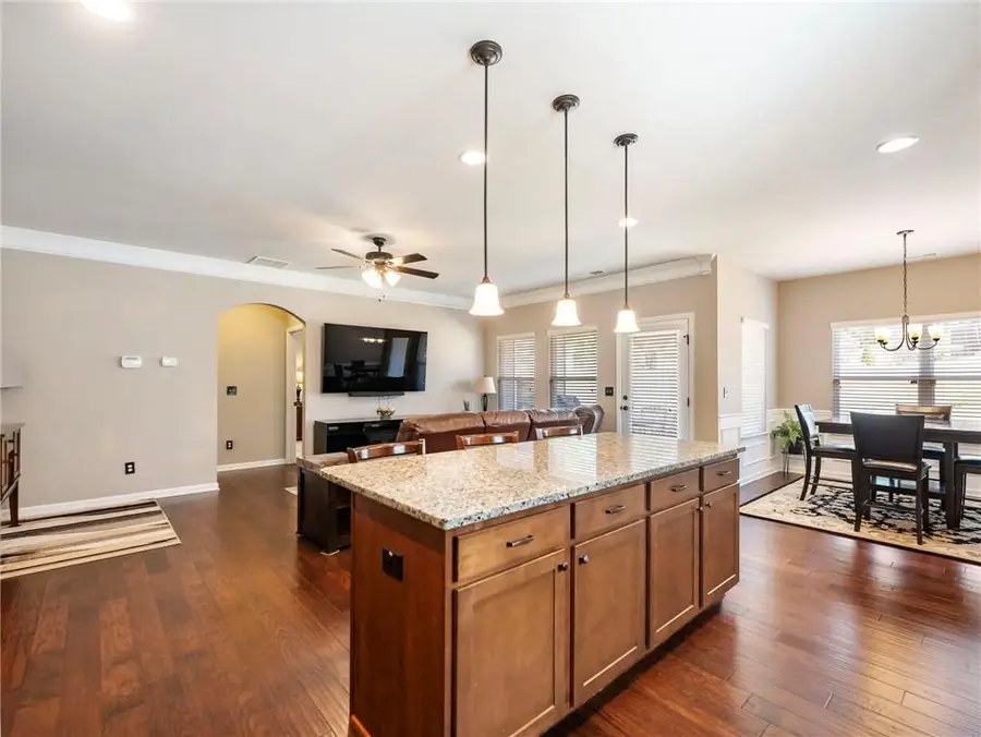374 Eagles Bluff Way, Hoschton, GA 30548 - #2