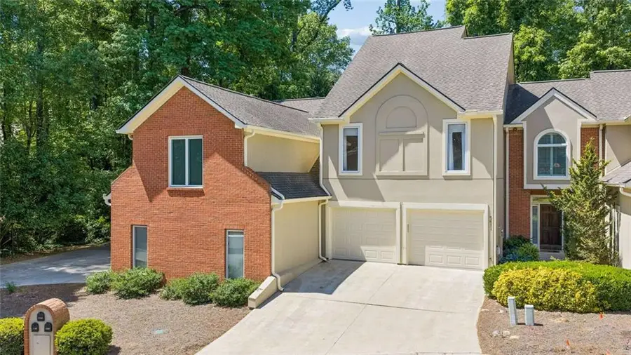 5611 Brooke Ridge Drive, Dunwoody, GA 30338 - #3