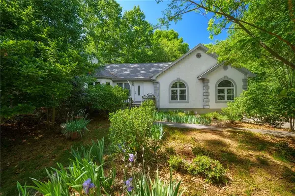 111 Allatoona Drive, Woodstock, GA 30189