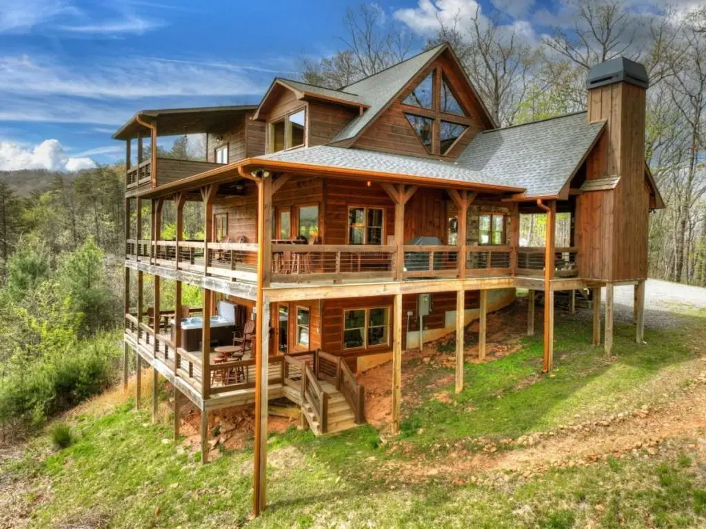 346 Spirit Mountain Road, Blue Ridge, GA 30513 - #1