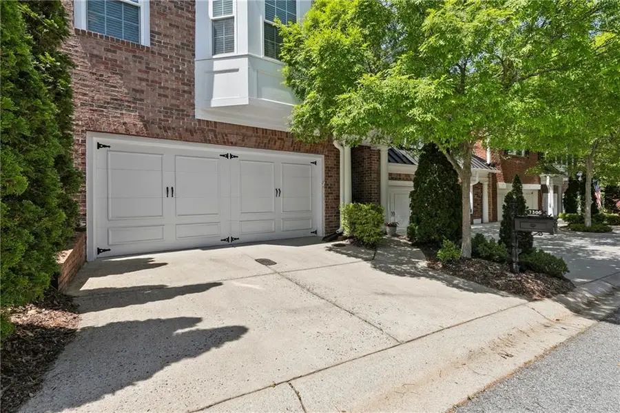 7306 Lowery Oak Drive, Roswell, GA 30075 - #2