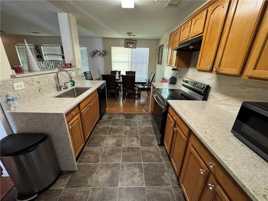 6231 Hickory Lane Circle, Union City, GA 30291 - #2