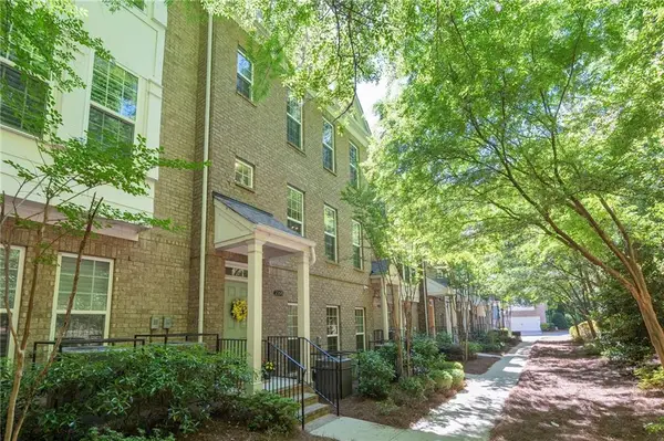 2168 Rock Creek Park, Decatur, GA 30033