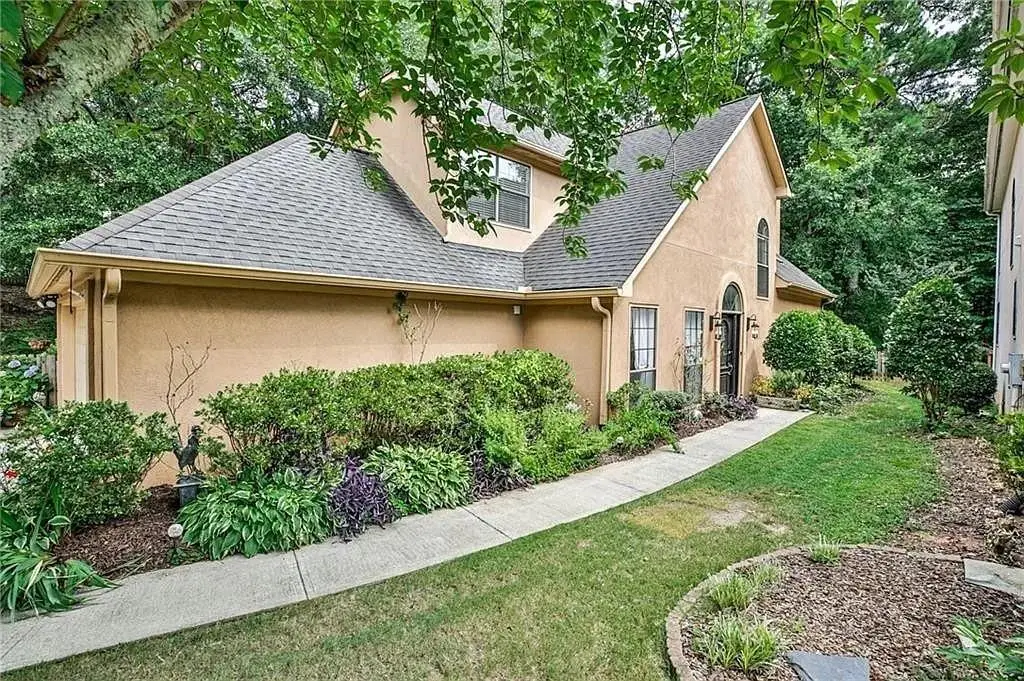 270 Sweetwater Trace, Roswell, GA 30076 - #1