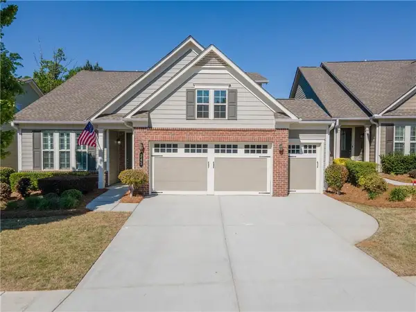245 Spruce Pine Circle, Peachtree City, GA 30269