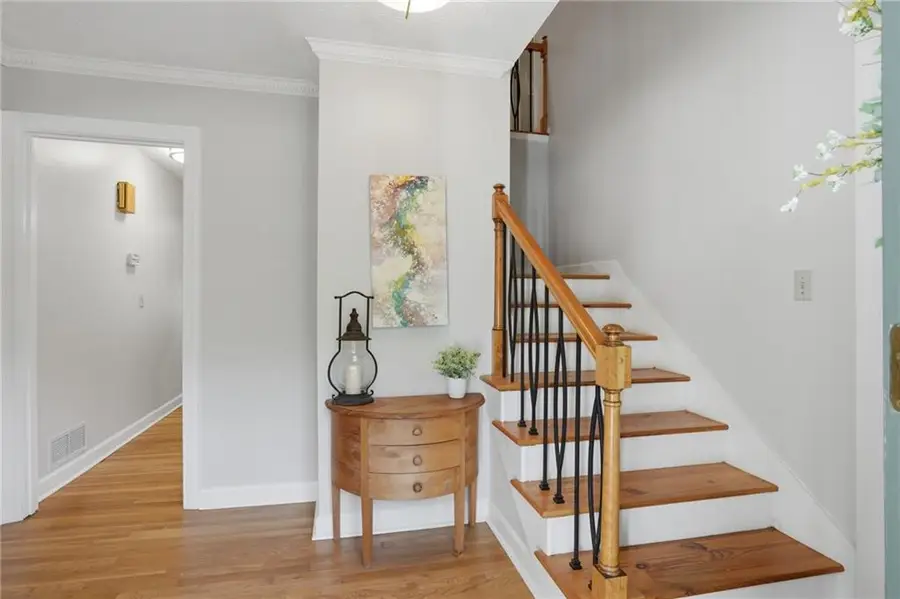 135 Beechwood Trail, Roswell, GA 30075 - #2