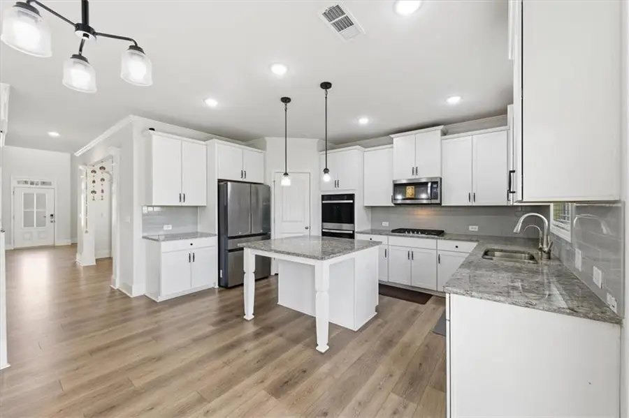 880 Garnet Drive, Acworth, GA 30101 - #3