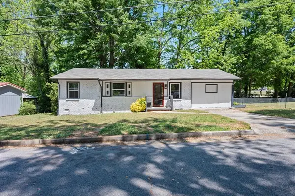 100 Pine Circle, Jonesboro, GA 30236