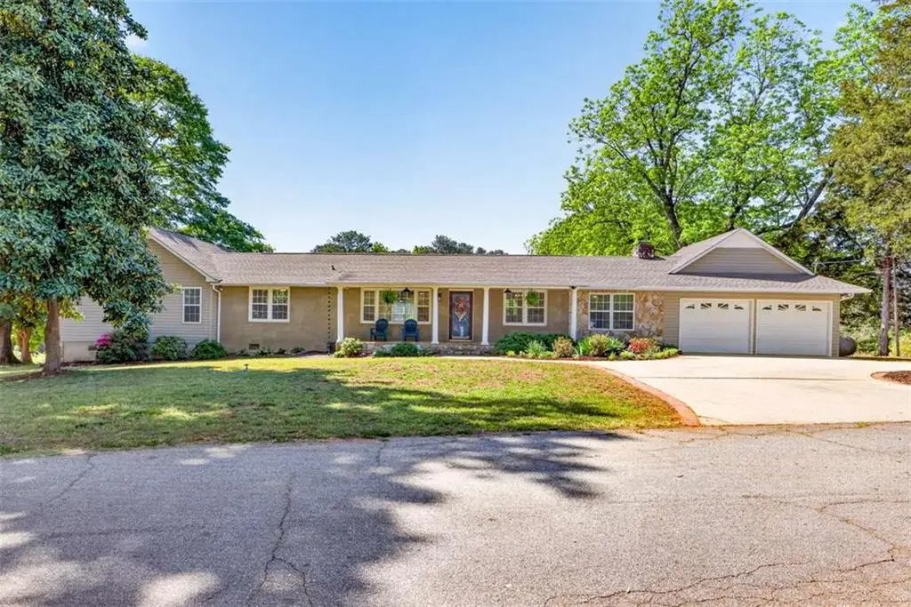 942 Powderbag Creek Road, Hartwell, GA 30643 - #1