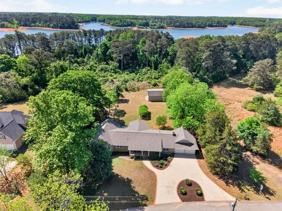 942 Powderbag Creek Road, Hartwell, GA 30643 - #2