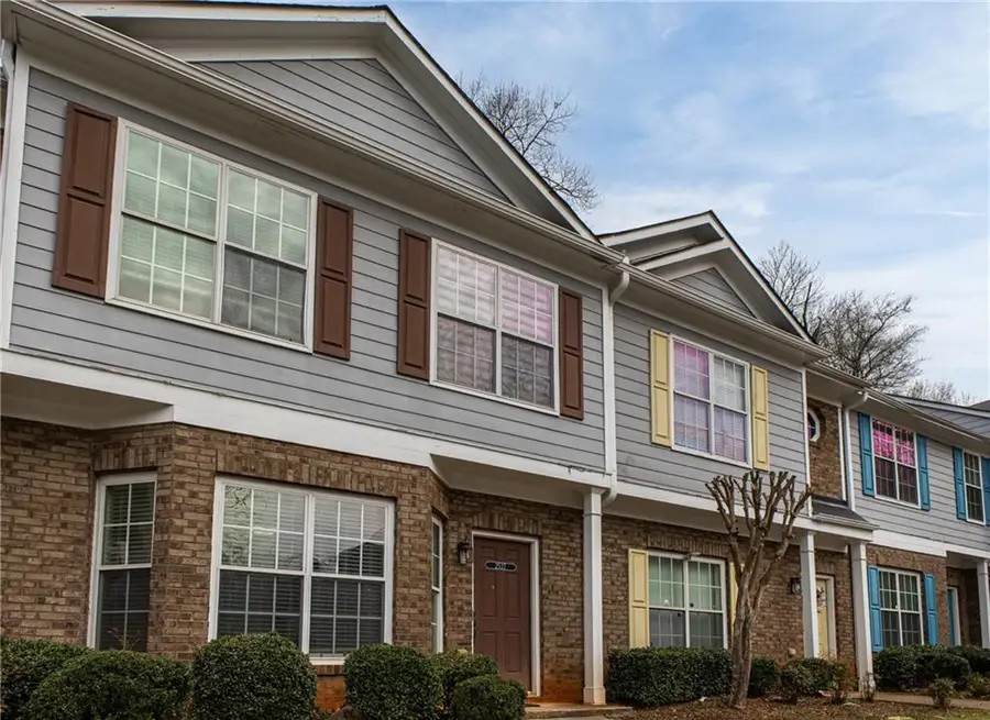 2527 Walden Lake Drive, Decatur, GA 30035 - #2