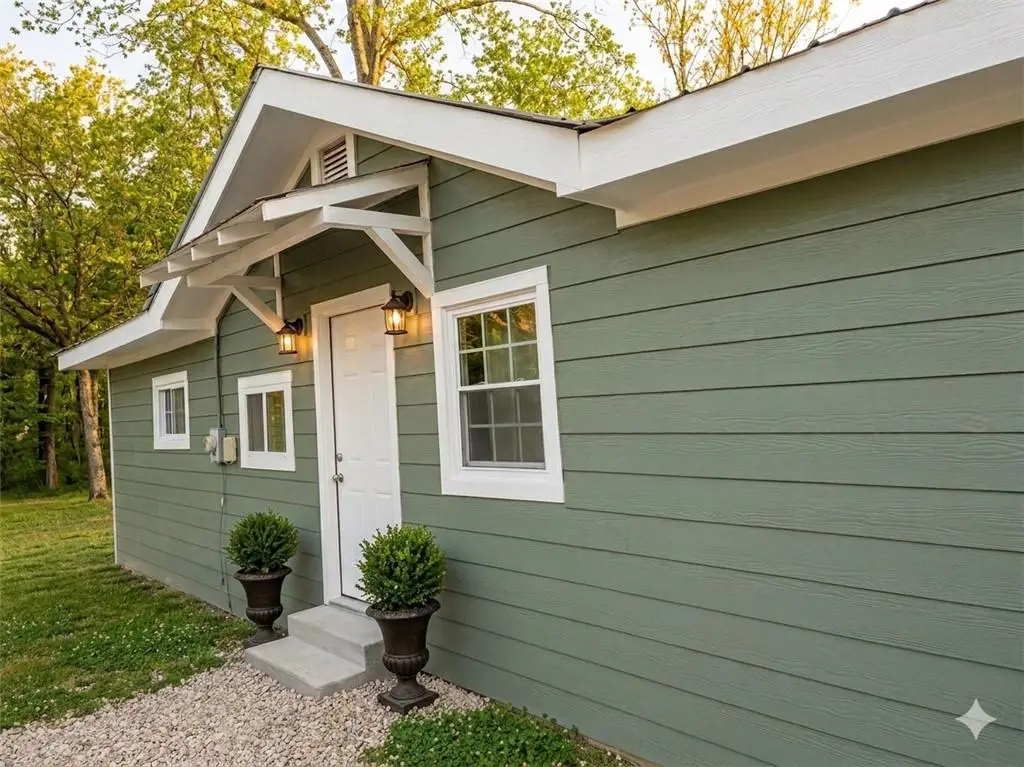 128 Victory Drive, Monroe, GA 30655 - #1