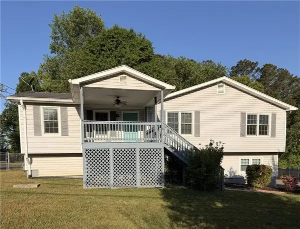 114 Village Court, Woodstock, GA 30188