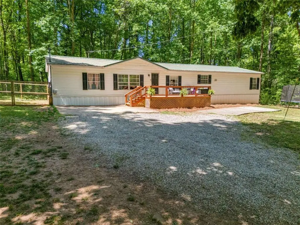 553 Pleasant Acres Drive, Maysville, GA 30558 - #1