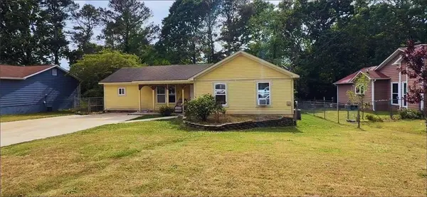 10391 Wrens Drive, Jonesboro, GA 30238