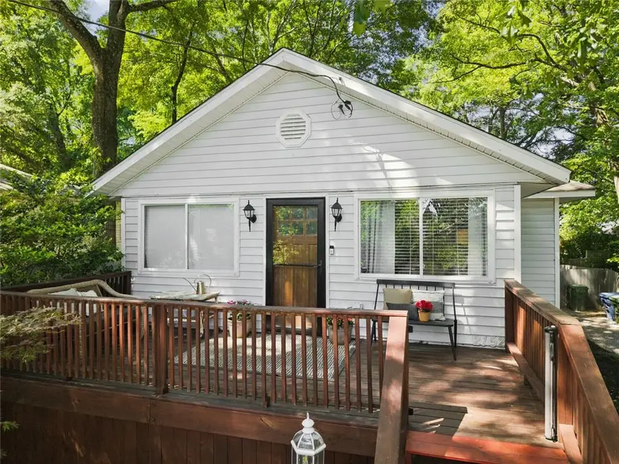 2152 Forrest Place Nw, Atlanta, GA 30318 - #2