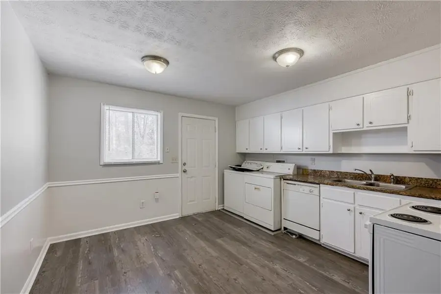 4881 Valley Dale Drive Sw, Lilburn, GA 30047 - #3