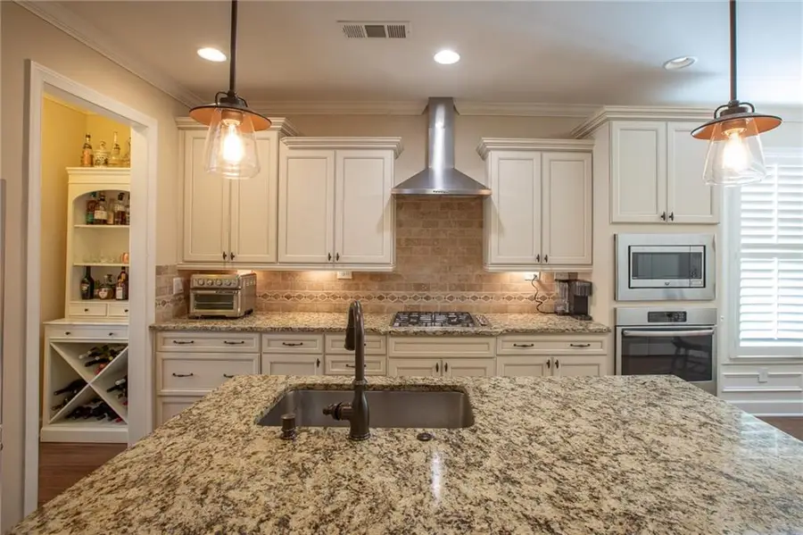 3803 English Oak Drive, Gainesville, GA 30504 - #3