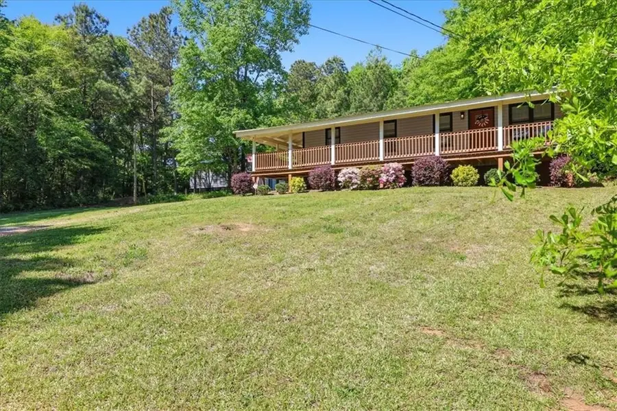 105 Lake Street, Jefferson, GA 30549 - #3