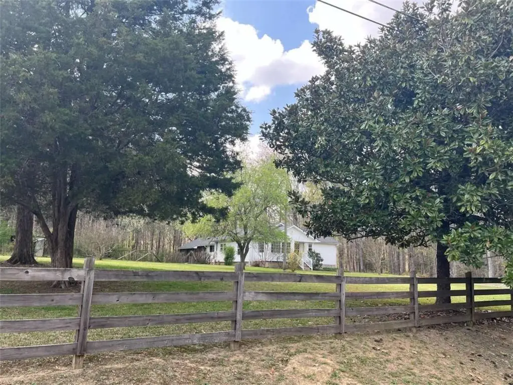 1725 NE Floyd Springs Road, Armuchee, GA 30105 - #1