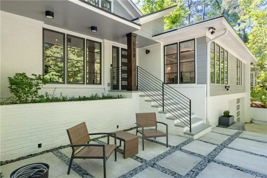 538 Spring Valley Road Nw, Atlanta, GA 30318 - #3